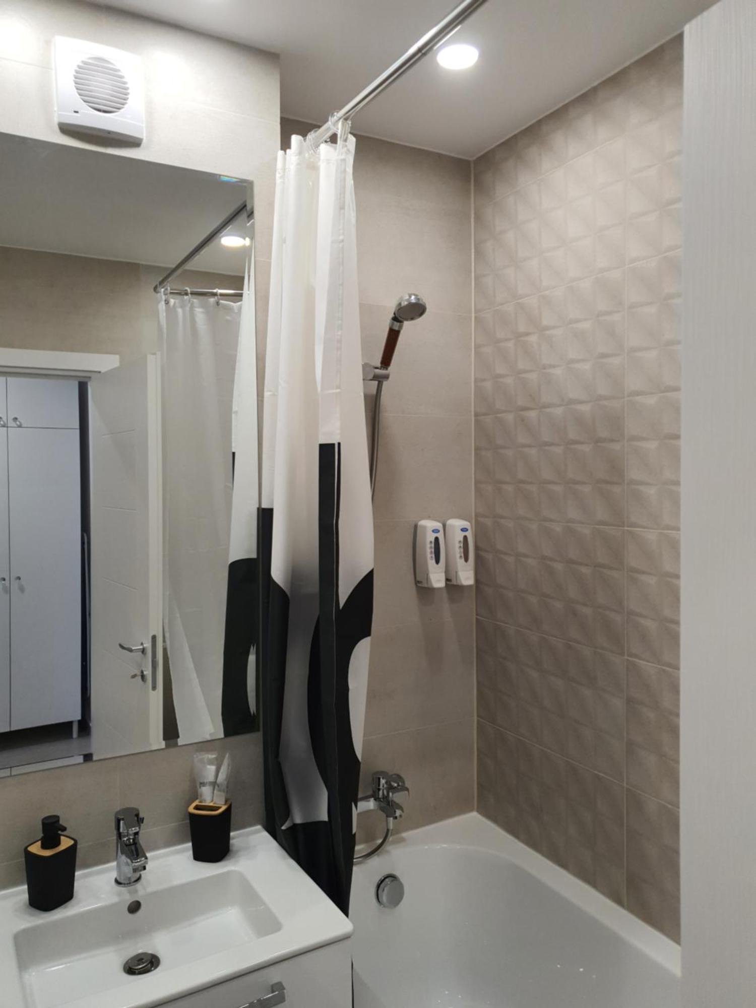 Premium Hils Brauner Studio Bukareszt Zewnętrze zdjęcie